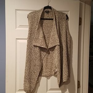 Beautiful cotton knit sweater vest